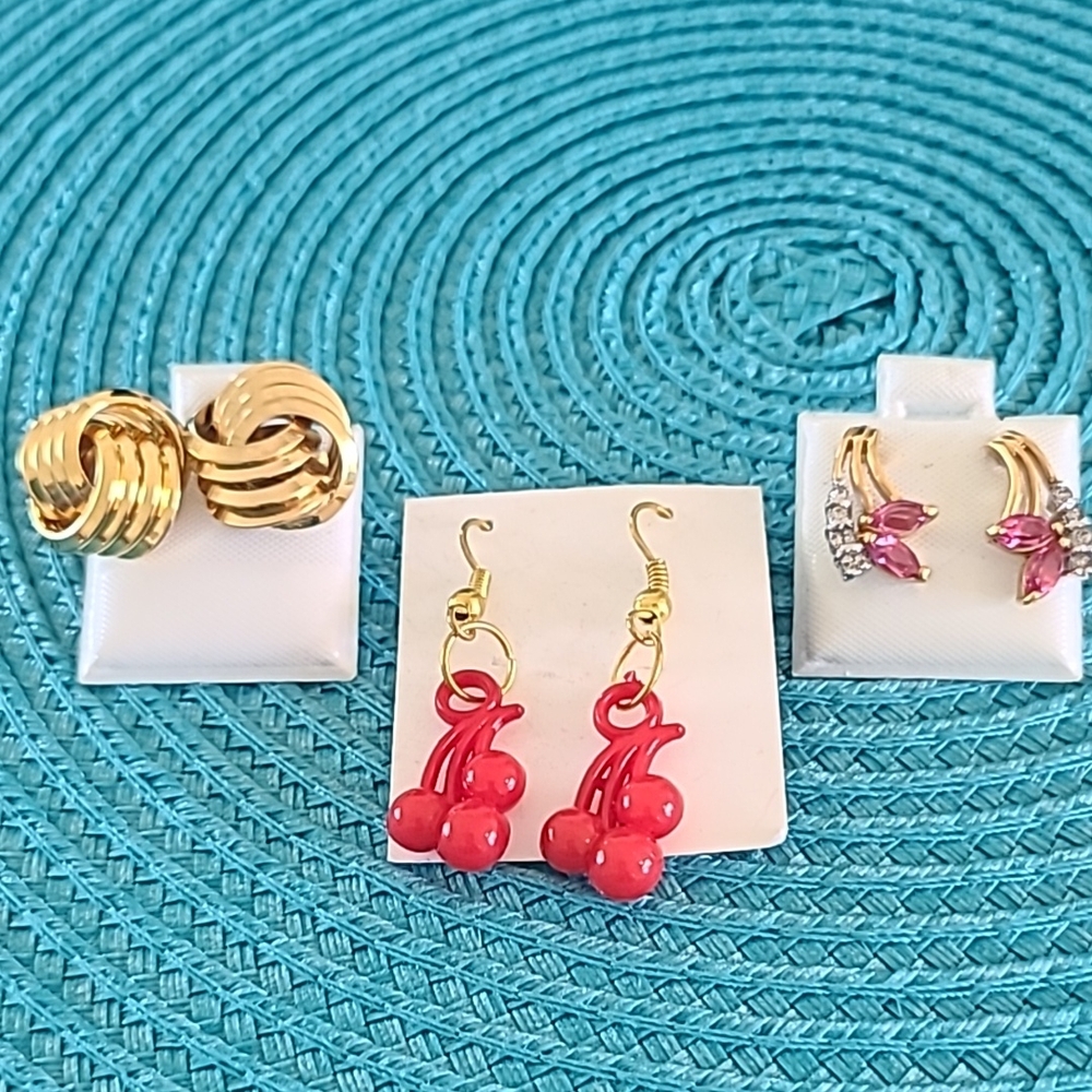 Vintage Goldtone and Red Earrings Set